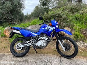 YAMAHA XT XT600E