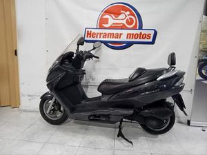 SUZUKI - BURGMAN 125