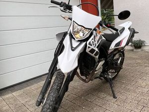 YAMAHA WR 125R