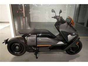 BMW CE 04 SCHNELLADER PREMIUM SELECTION !