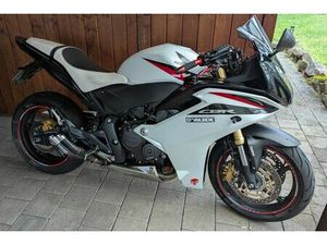 HONDA CBR 600 F