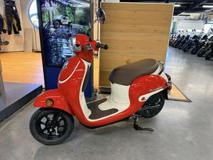 2026 HONDA METROPOLITAN