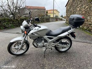 HONDA CBF 250