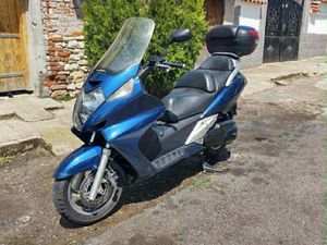 HONDA SILVER WING →