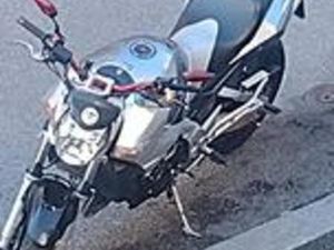 SUZUKI GSR 600 - 2006