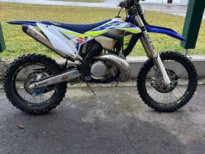 SE 300 FACTORY BJ. 2022