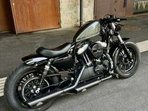 FORTY EIGHT XL1200 JEKILL HYDE BOBBER