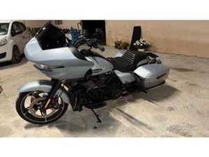 ROAD GLIDE 2024 COME NUOVA
