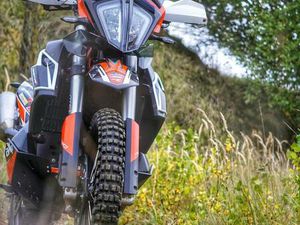 KTM ADVENTURE 790R