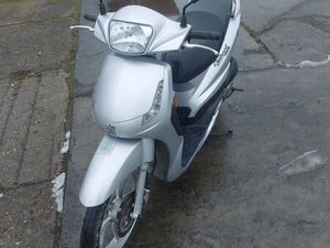 SKUTER PEUGOT TWEET GOŚCISZÓW