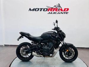 YAMAHA - MT-07
