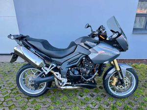 TRIUMPH TIGER 1050