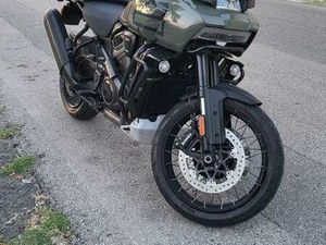 HARLEY-DAVIDSON PAN AMERICA SPECIAL VERDE