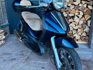 PIAGGIO BEVERLY 500 CRUISER REIFEN + HU NEU GROßROLLER