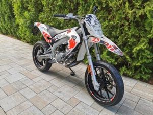 APRILIA SX APRILIA SX 50 2T MOTOPKO TRANSPORT GRATIS BENZYNA