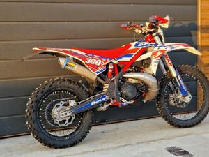 BETA 300 2T - X TRAINER 2022 (KTM HUSQVARNA GAS GAS SUZUKI YAMAHA)