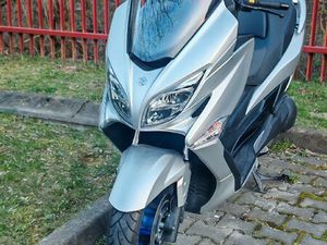 SUZUKI BURGMAN AN400