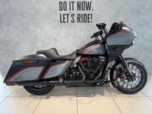 HARLEY-DAVIDSON FLTRXST ROAD GLIDE ST 117 CUSTOM