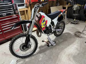 1994 CR125