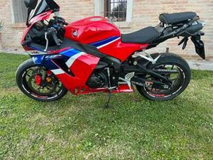 HONDA CBR 600RR 1600 KM INCIDENTATA