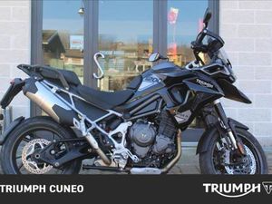 TRIUMPH TIGER 1200 GT PRO