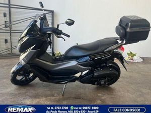 YAMAHA NMAX 160