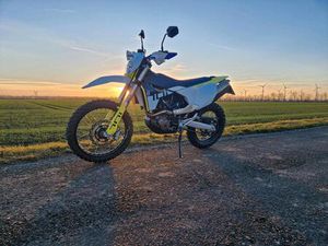 HUSQVARNA 701 ENDURO TÜV VOR KAUF NEU