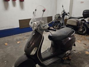 VESPA LX 150