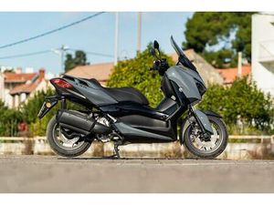 YAMAHA XMAX 300 TECHMAX, 2022 GOD.