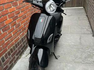 ② TROTTINETTE VENESI RETRO NOIRE