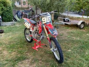 HONDA CRF 250 R