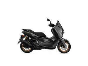 YAMAHA NMAX 155 ZWART