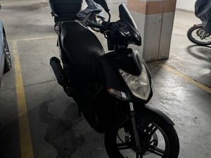 KYMCO AGILITY 125 – 2010 – 28.000 KM FARO (SÉ E SÃO PEDRO)