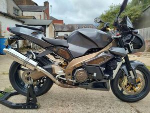 APRILIA TUONO 1000