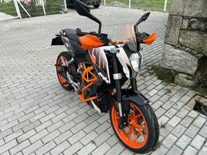 KTM DUKE VIANA DO CASTELO