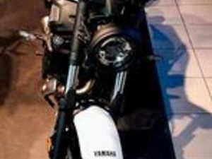 YAMAHA XSR 700 - 2024