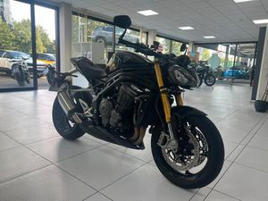 TRIUMPH SPEED TRIPLE RS