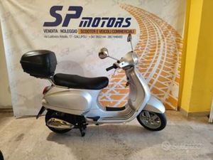 PIAGGIO VESPA 125 LX