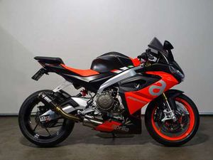 APRILIA RS 660 ZWART