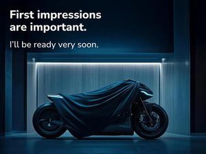 DUCATI DESERT X X DISCOVERY (24MY) 937 CC