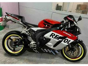 HONDA - CBR 1000RR