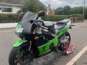 KAWASAKI, ZXR, 1999, 398 (CC)