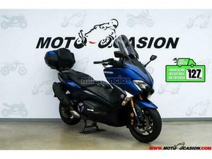 YAMAHA - TMAX