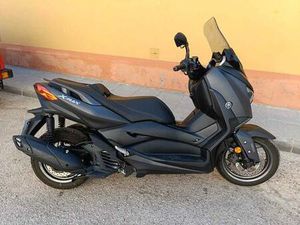 YAMAHA - XMAX 125