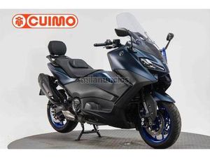 YAMAHA - TMAX