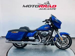 HARLEY DAVIDSON - STREET GLIDE SPECIAL