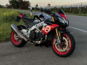 APRILIA V4 TUONO 1100 FACTORY APRC QS ÖHLINS TÜV SERVICE NEU TOP
