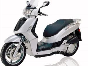 ROLLER KYMCO PEOPLE S 250I FÜR SCHRAUBER/ BASTLER
