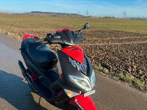 SPEEDFIGHT 2 70 CCM SOFORT FAHRBEREIT INKLUSIVE ERSATZ TEILE