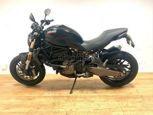DUCATI - MONSTER 821